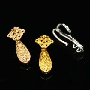 Accessoires en alliage DIY pour qipao chinoise, boucle Ruyi dorée et crochets argentés.