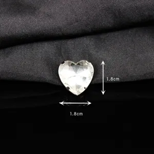 Heart glass gemstone with metal claw setting 1.8cm DIY rhinestone case accessory detail