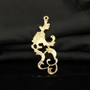 Gold antique hollow alloy cloud accessory detail, exquisite metal handicraft piece for DIY.