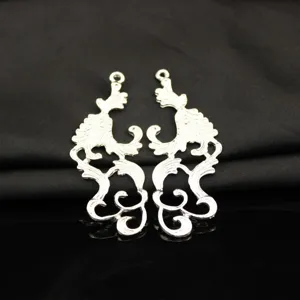Silver hollow alloy antique cloud hair accessory DIY jewelry crafting pendant material 2pcs