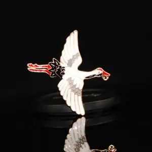 Chinesischer Stil fliegender Kranich Legierung Emailliert DIY Anhänger für Haarnadel Fächer Zubehör