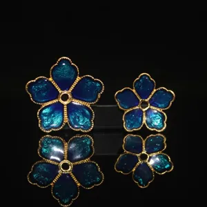Detailed shot of Chinese style five petal flower alloy enamel DIY jewelry making accessories.