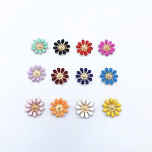 Colorful alloy enamel daisy charms set, perfect for DIY phone cases and hair accessories.