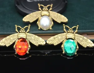 Vintage alloy bee DIY charm with gemstone body for phone case crafting accessories