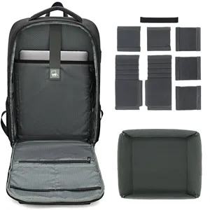 Wasserdichter Fotorucksack Detail mit großem Innenraum, Laptopfach und modularen Trennwänden.
