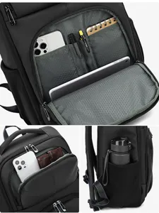Wasserdichter Oxford-Stoff Kamera Rucksack Detailansicht mit mehreren inneren Stauraumfächern.