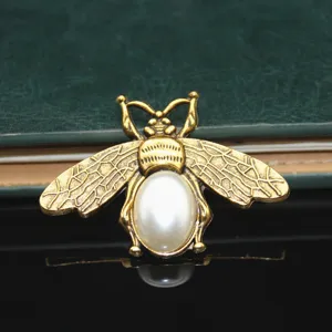 Korean Creative DIY Jewelry Accessories Rhinestone Gemstone Bee Phone Case Decor Zinc Alloy Artificial Pearl Bee Charms