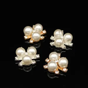 Alloy pearl rhinestone flower buttons diy handmade garment hair accessories detail shot