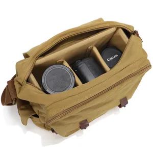 Sac bandoulière pour appareil photo reflex en toile avec diviseurs amovibles vue principale.