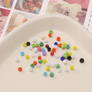 Juego de 15 Rejillas Caja 3mm Cuentas de Vidrio Pintadas DIY Kit de Fabricación de Joyas Con Cordón Elástico e Hilo de Colores