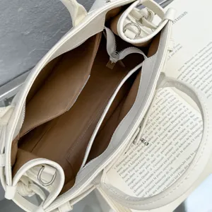 Women's genuine leather top handle shoulder bag, retro tumbled cowhide casual tote.