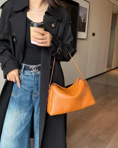 Borsa a spalla vintage in morbida pelle da donna, elegante borsa a tracolla alla moda.