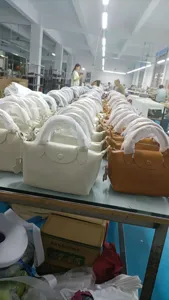 Fabriek directe levering lederen handtas klassieke schoudertas casual damestas te koop