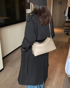 Borsa a tracolla minimalista in pelle sotto le braccia, elegante borsa casual da donna.
