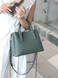 Sac cabas pour femme en cuir véritable vert, sac à bandoulière polyvalent avec poignée supérieure.