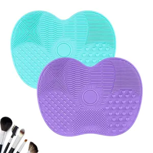Silicone Makeup Brush Cleaning Mat Apple Shape Cosmetic Brush Scrubber Pad with Suction Cups For Makeup Tools