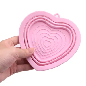 Bol pour animal en silicone pliable en forme de cœur rose, portable pour voyage extérieur chiens.