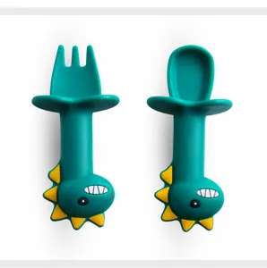 Leuke dinosaurus siliconen baby lepel en vork set, zacht peuter bestek voor kinderen.
