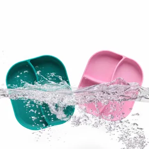 Assiette a ventouse bebe silicone compartimentee vaisselle apprentissage repas bebe