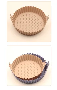 Bac en silicone pour friteuse a air avec poignees et motif ondule pour cuisson four.