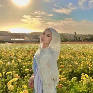 Women Cotton Linen Digital Printed Long Scarf Versatile Lightweight Shawl Fashion Floral Neck Scarf