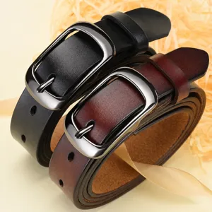 Cintura da donna in vera pelle bovina con fibbia ad ardiglione per jeans stile semplice.