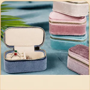 Portable Velvet Travel Jewelry Box Mini Zipper Ring Organizer Case Small Jewelry Storage Pouch For Women