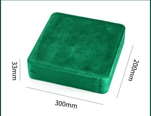 Grüne Samt Schmuckschatulle Organizer für Halsketten und Ringe, groß 300x200mm.