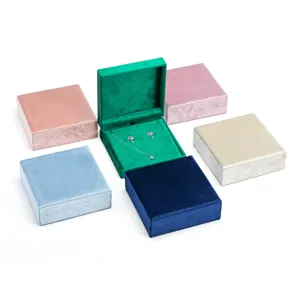 Scatola per Gioielli in Velluto Quadrata Coperchio Pieghevole Collana Pendente