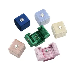 Samt Doppel Ringbox Öffnbare Schmuck Aufbewahrungsbox Luxus Ring Display Etui Mit Metallverschluss Für Hochzeit Geschenk Party