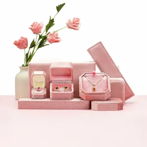 Pink velvet jewelry display set ring necklace gift box packaging showcase luxury organizer