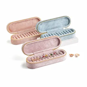 Fluwelen ringdoos draagbare reis sieraden organizer kleine fluwelen ring opbergdoos