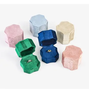 Samt Ringbox sechseckige tragbare Schmuckverpackung Vitrine in mehreren bunten Farben.