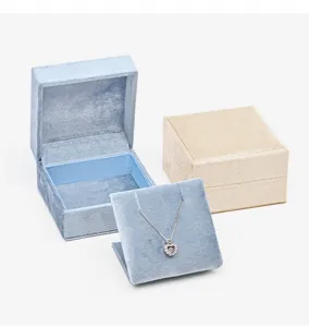 Samt Schmuckschatulle Set mit weichem Futter, tragbare Ring und Halskette Geschenkbox.