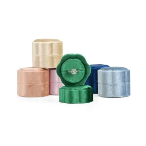 High-grade velvet ring box set, portable mini petal jewelry storage box in multiple colors.