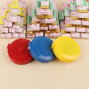 Set di metro da sarto flessibile di alta qualità con metri a nastro retrattili colorati per cucito.