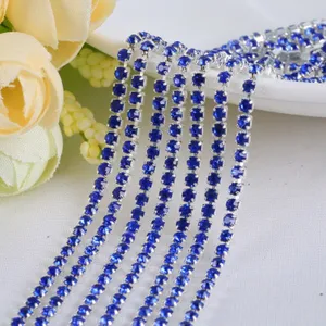 Blue rhinestone claw chain for DIY jewelry making, crystal cup chain for crafting necklaces.