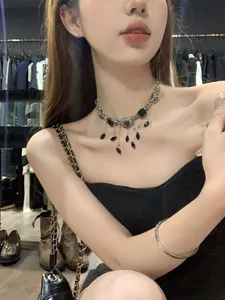 Vintage zwarte zirkoon kwast choker ketting voor vrouwen, stijlvolle gotische sieraden.