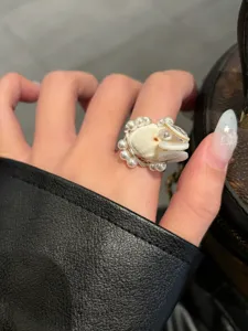 Einzigartiger Muschel Perlen Ring für Damen, handgemachter Urlaubs Schmuck stilvoller Fingerring