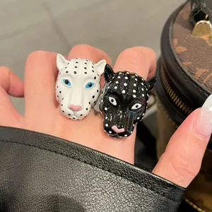 Moda Retro Lega Smalto Animale Anello Aperto Carino Cervo Coniglio Testa di Leopardo Anello da Dito Gioiello di Tendenza Regalo per Donna
