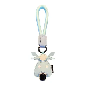 Hellblaue Leder Roller Schlüsselanhänger, geflochtenes Lanyard und Metallring für Taschen.