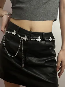 Chique zilveren vlinder metalen tailleketting riem voor dames, gedetailleerd overzicht.