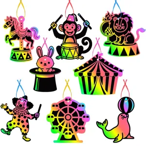 Karneval Scratch Art DIY Regenbogen Magie Kratzpapier Zirkus Party Dekorationen Set.