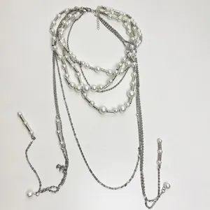 Retro multi-layer beaded pearl tassel necklace vintage niche design clavicle chain for women