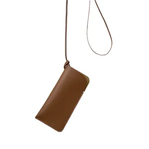Leren brillenkoker om te hangen, draagbare minimalisten zonnebril opbergtas met halsketting.