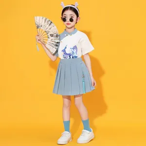 Summer girls Chinese style outfit set, short sleeve top and pleated skirt for kids performance.