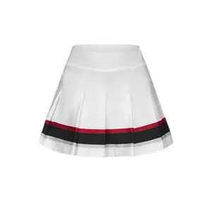 Weißer hoher Bund plissierter Tennisrock mit bunten Streifen, lässiger Sportskort.