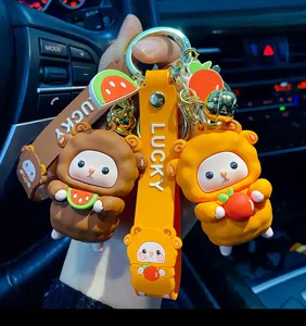 Cute cartoon sheep keychain cute animal pendant couple backpack charm metal keyring bag accessories