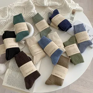 Winter dicke Wollsocken Damen mittelhohe warme weiche Kaschmir Socken einfarbige Freizeitsocken
