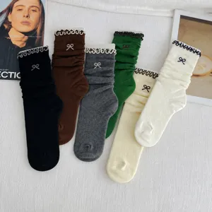 Chaussettes mi-mollet à volants et nœud pour femmes automne hiver mignon tricot coton